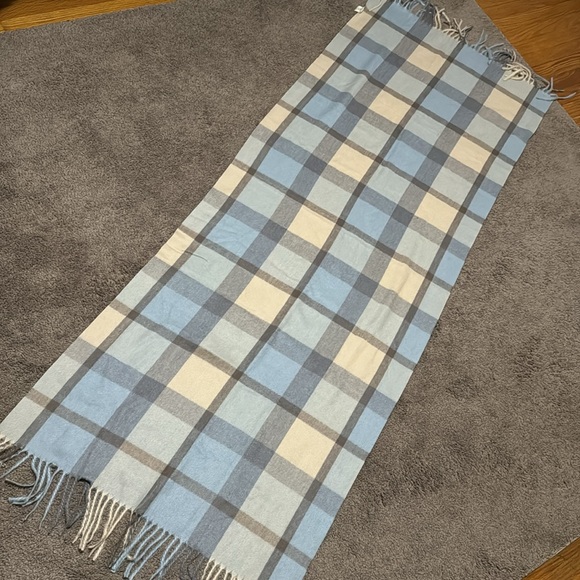 EUC Pretty Persuasions Scarf-Large 27x70-Blue/Beige/Brown Plaid-Soft Poly Blend - Picture 9 of 15